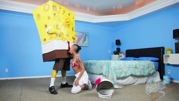 Yellow sponge gives his cock to the squirrel's mouth