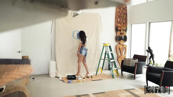 Dark-skinned Exotic Handywoman Katana Gets Fucked