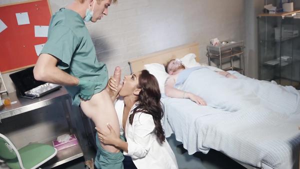 Young Nurse Sahara Seduces Doctor During Operation