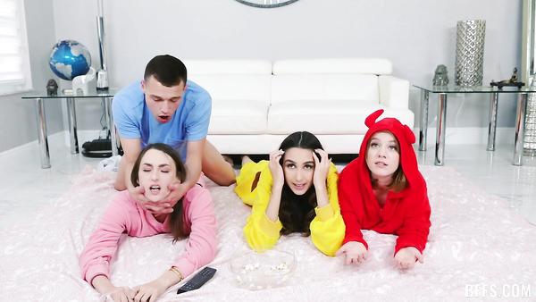 Tricky Guy Johnny Seduces His Step Sister And Her Friends