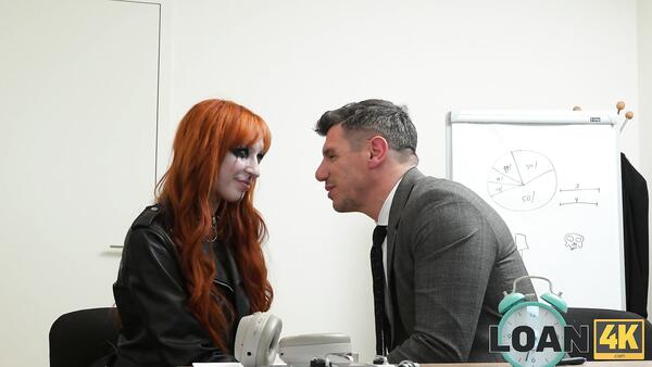 Office Manager Is Won By Rebellious Teen And Her Wet Pussy